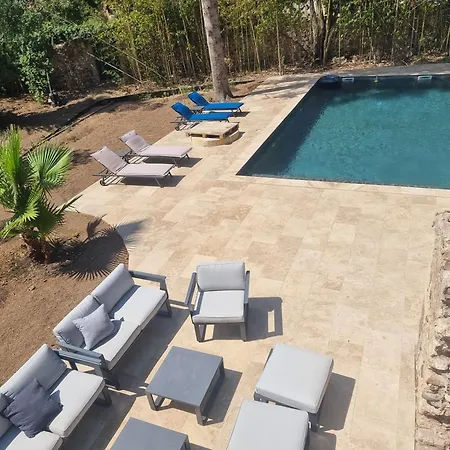 Nocleg ze śniadaniem Commanderie Templiere De D'herault Cazouls-d Herault