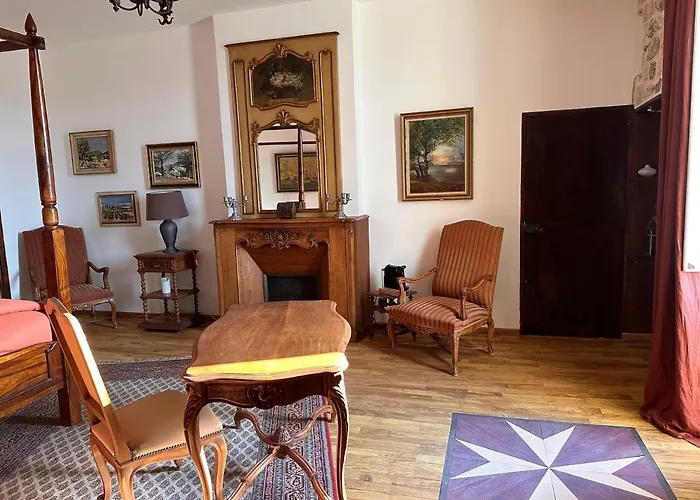 Commanderie Templière De D'hérault Bed & Breakfast