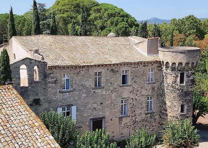 Commanderie Templière De D'hérault Bed & Breakfast 3*
